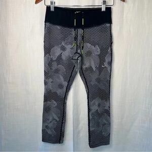 Nike Dri Fit Running Capri Leggings